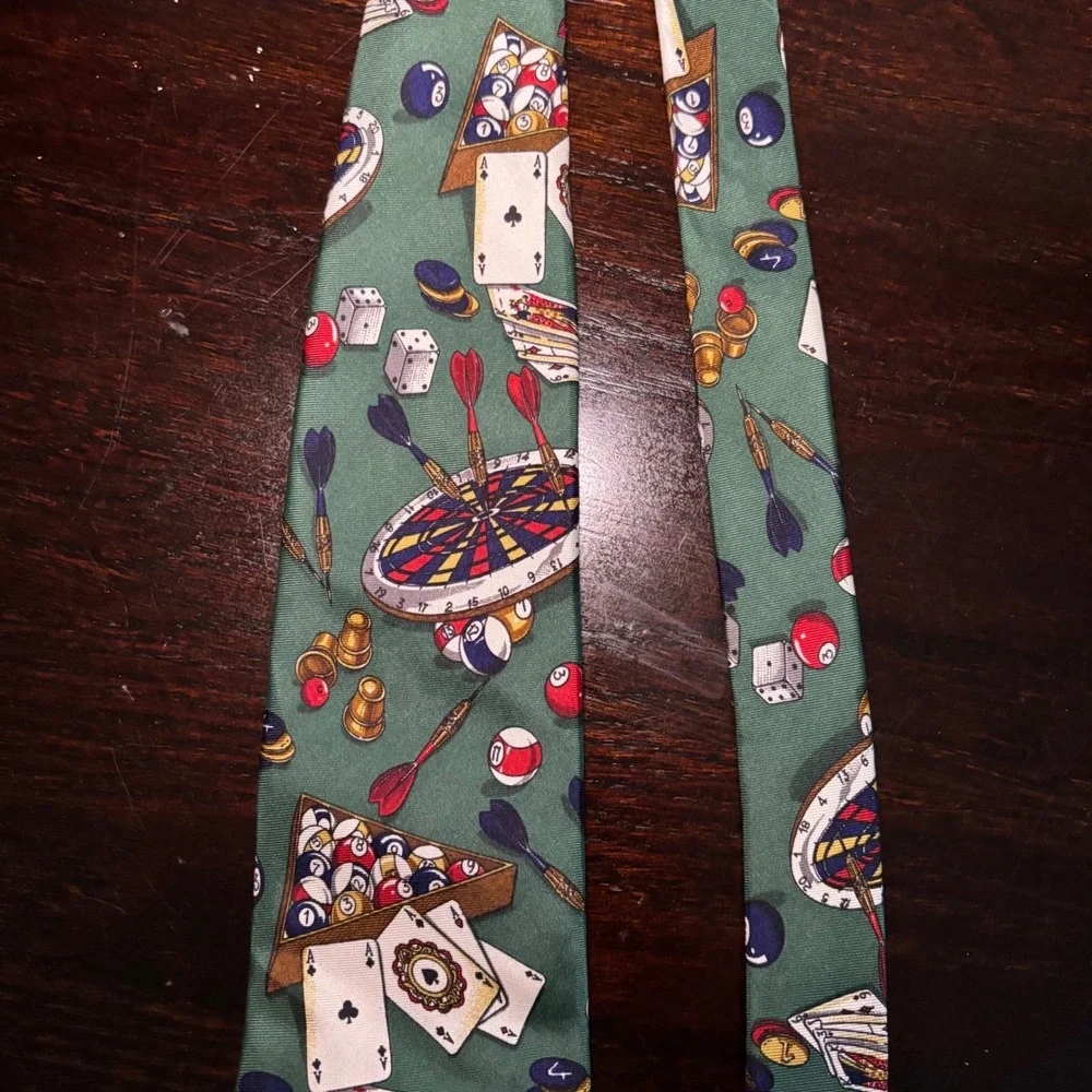 Vintage Lands End Green Silk Novelty Casino Tie‎ Darts Billiards Poker Cars
